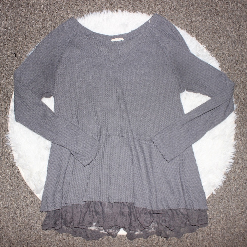 SOLD waffle knit layered lace boutique top - Picture 3 of 7